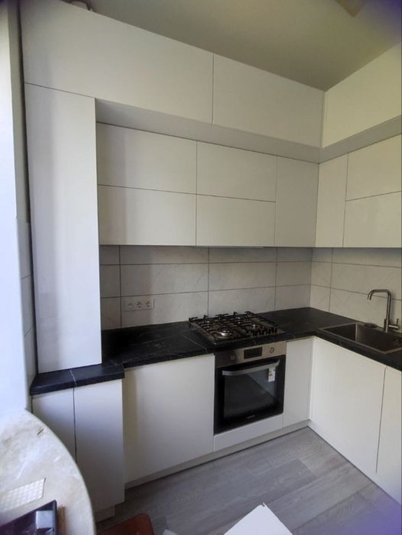Продаж 3-кімнатної квартири 58 м²