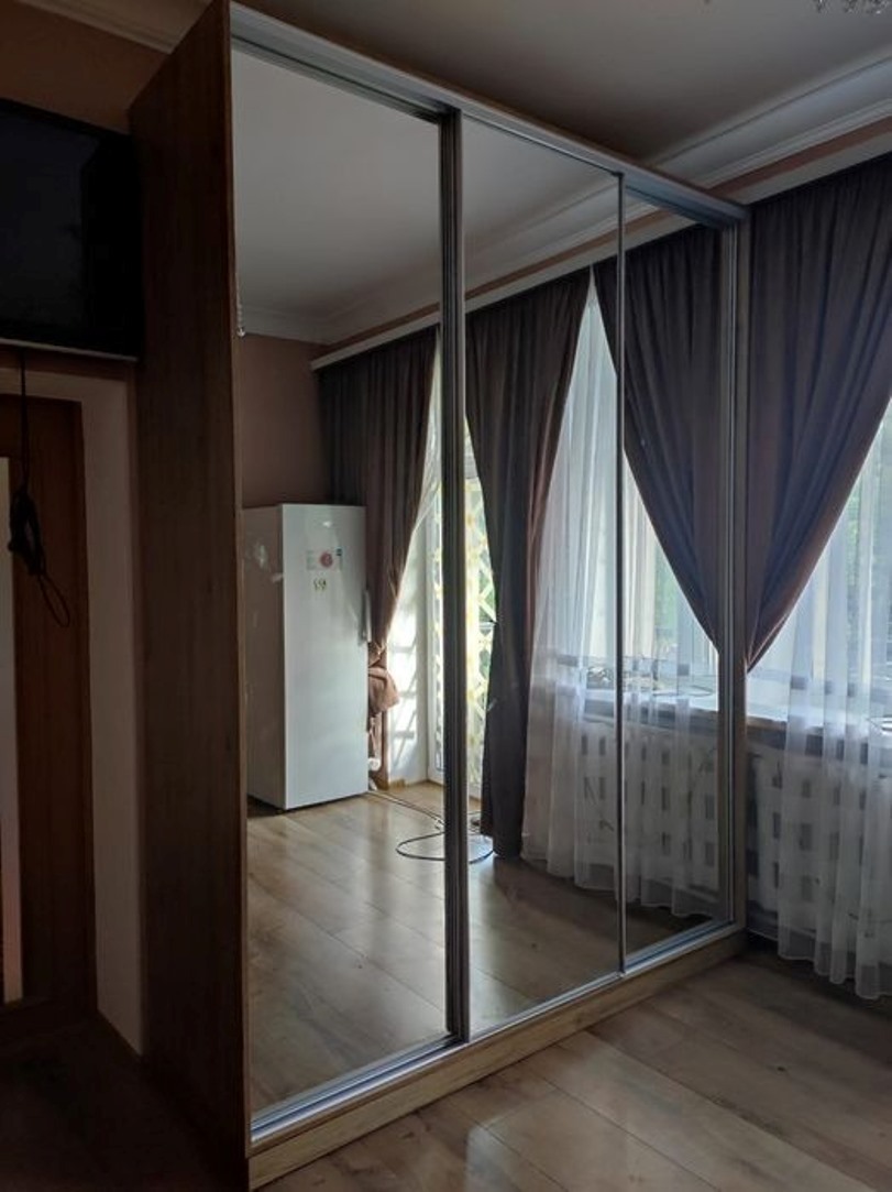 Продаж 3-кімнатної квартири 58 м²