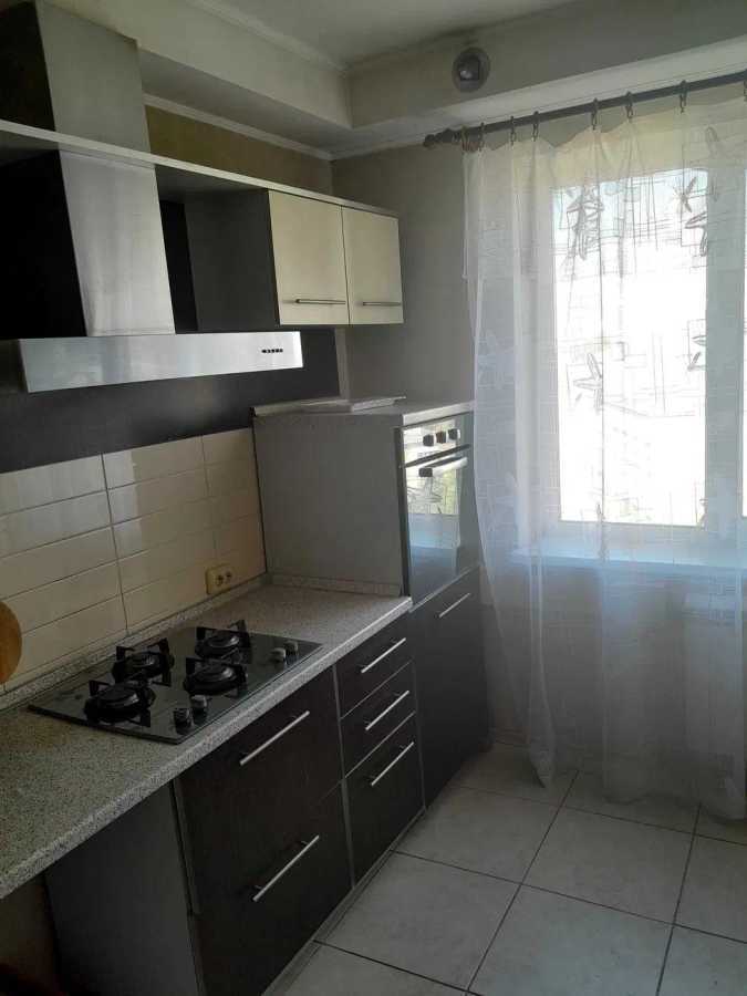 Продаж 3-кімнатної квартири 70 м², Ярослава Івашкевича вул., 3