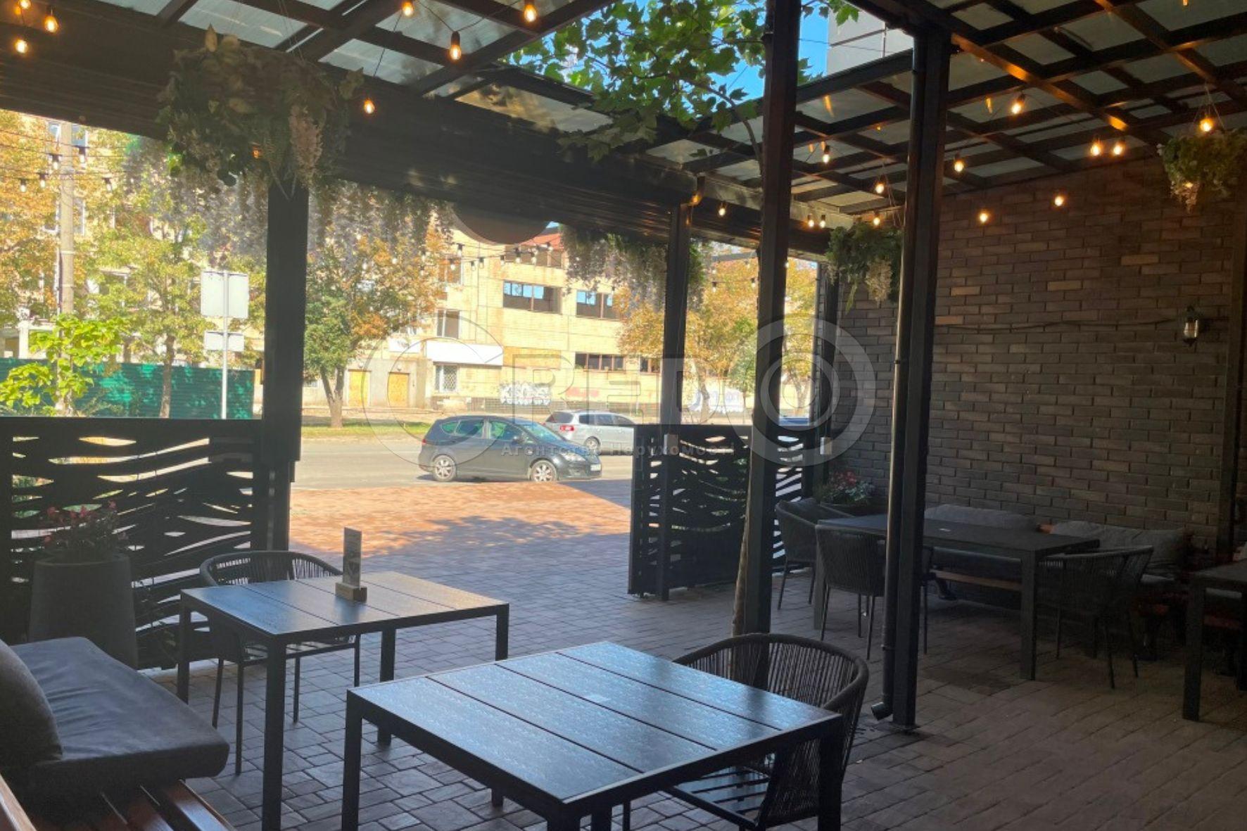 Аренда торгового помещения 225 м², Украинская ул.