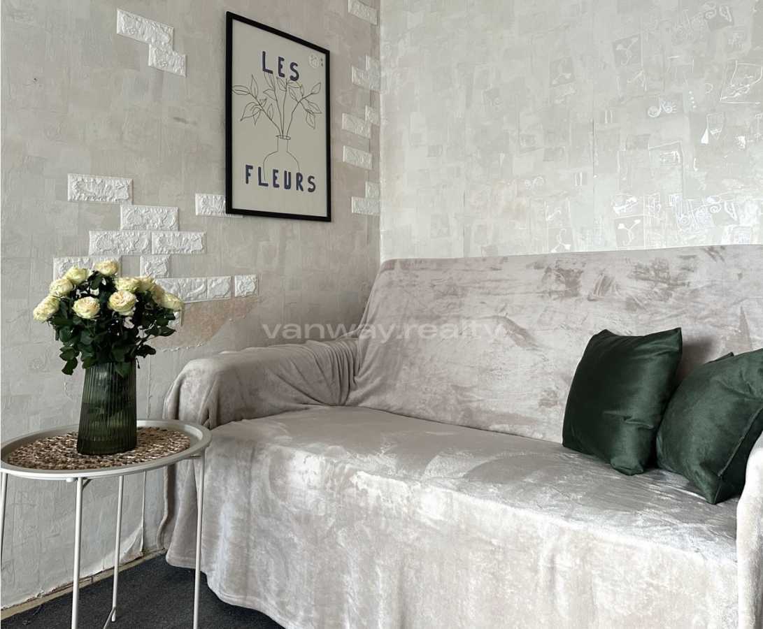 Продаж 2-кімнатної квартири 45 м², Березняківська вул., 38