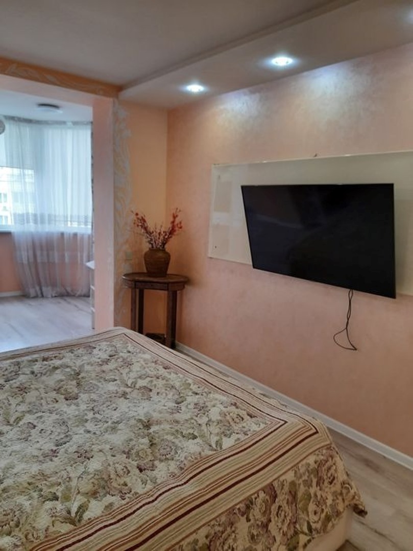 Продаж 5-кімнатної квартири 146 м²