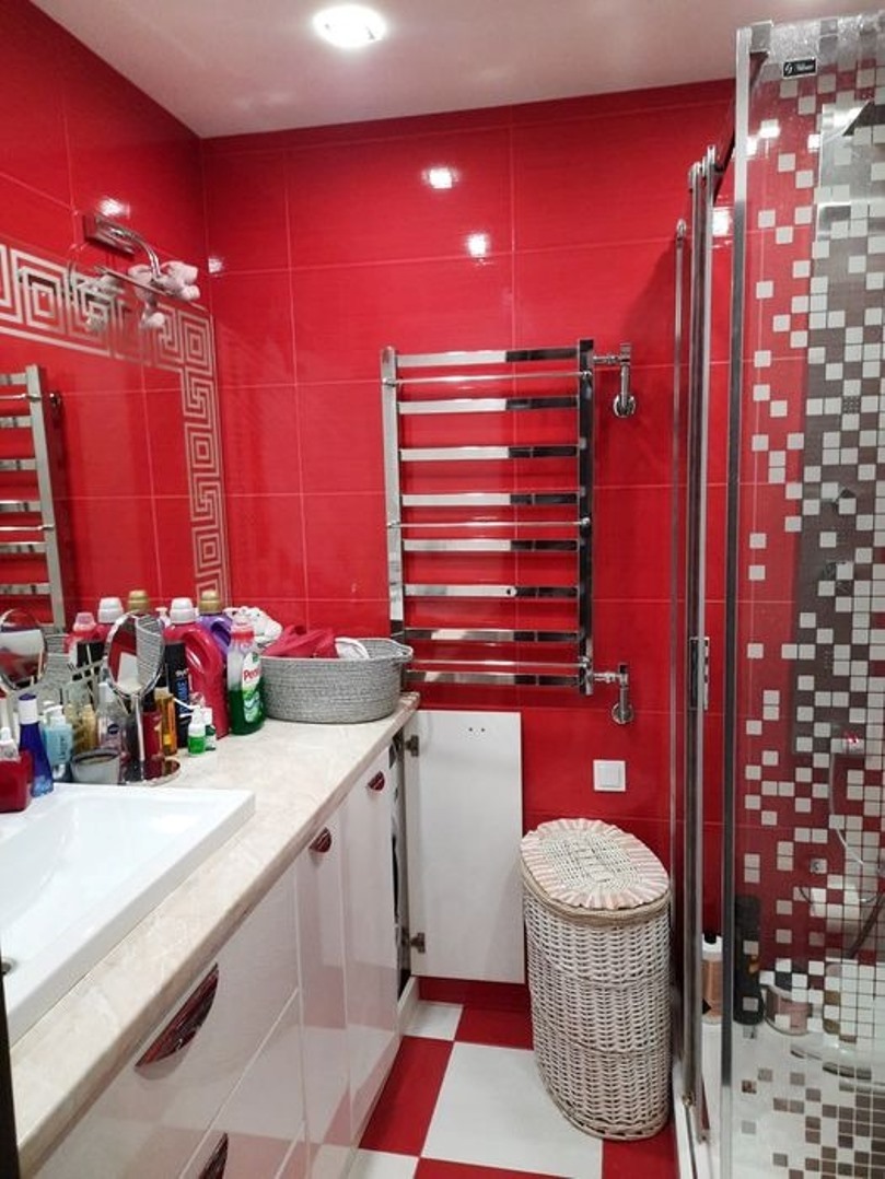 Продаж 5-кімнатної квартири 146 м²