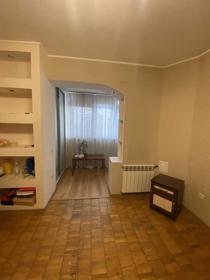 Продаж 3-кімнатної квартири 77.6 м², Полярна вул., 6А