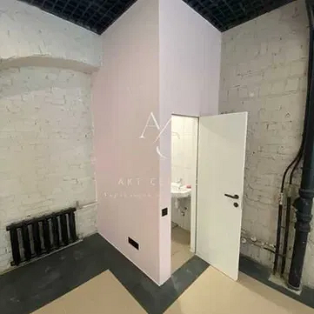 Оренда офісу 50 м², Костянтинівська вул., 19