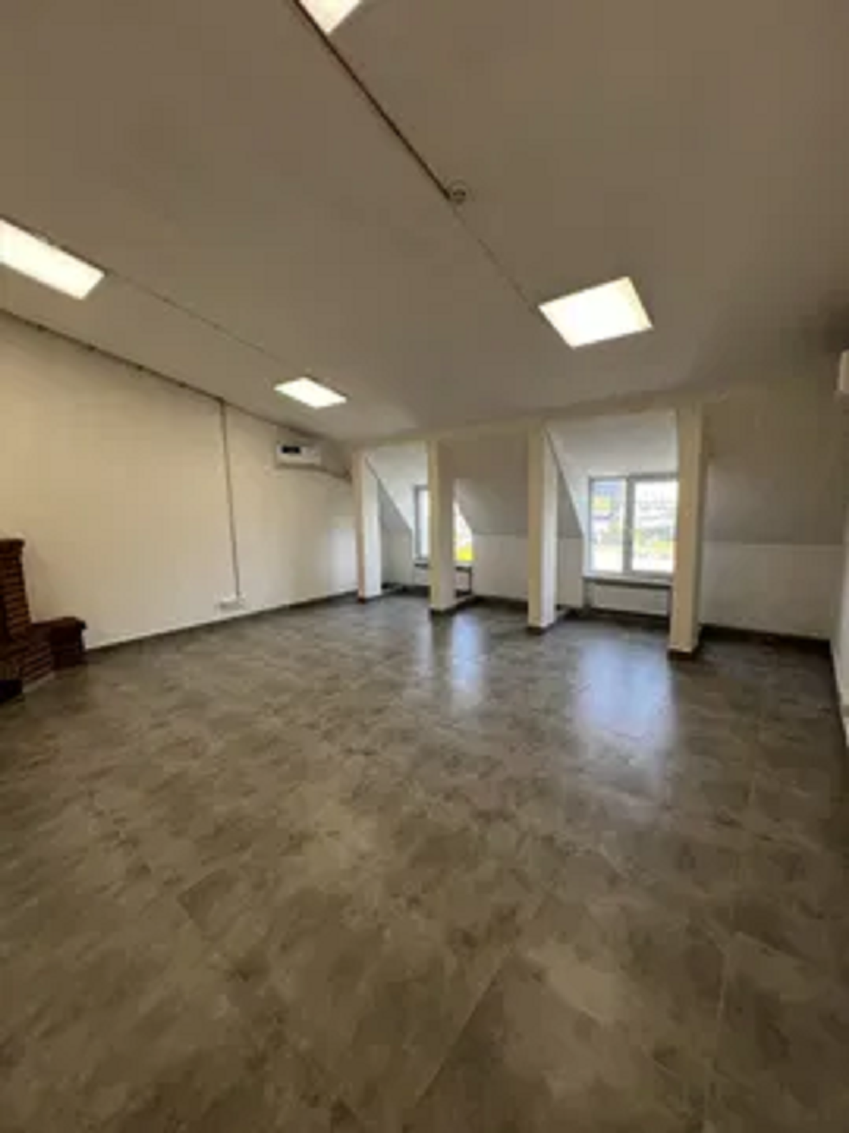 Аренда офиса 38 м², Межигорская ул., 87А