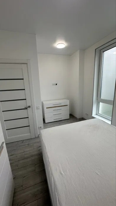 Оренда квадрексу 78 м², Патріотів вул.