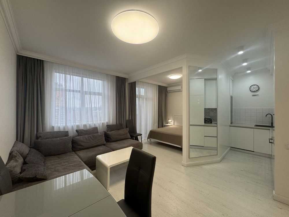Продаж 1-кімнатної квартири 42.8 м², Василя Тютюнника вул., 51/1А