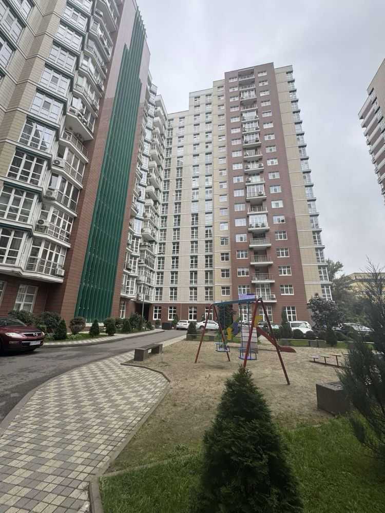 Продаж 1-кімнатної квартири 42.8 м², Василя Тютюнника вул., 51/1А