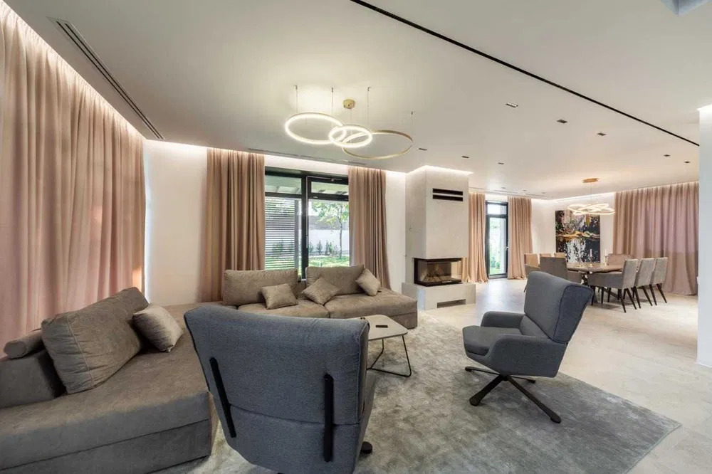 Аренда дома 300 м²