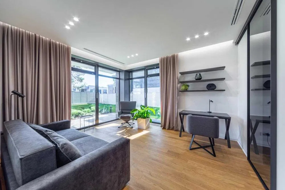 Аренда дома 300 м²