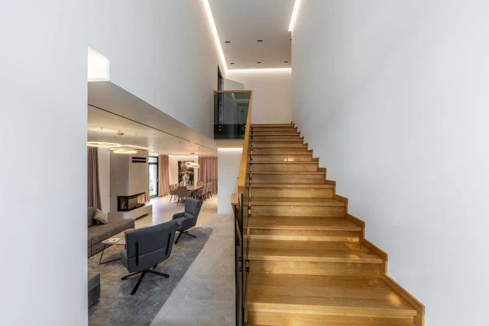 Аренда дома 300 м²