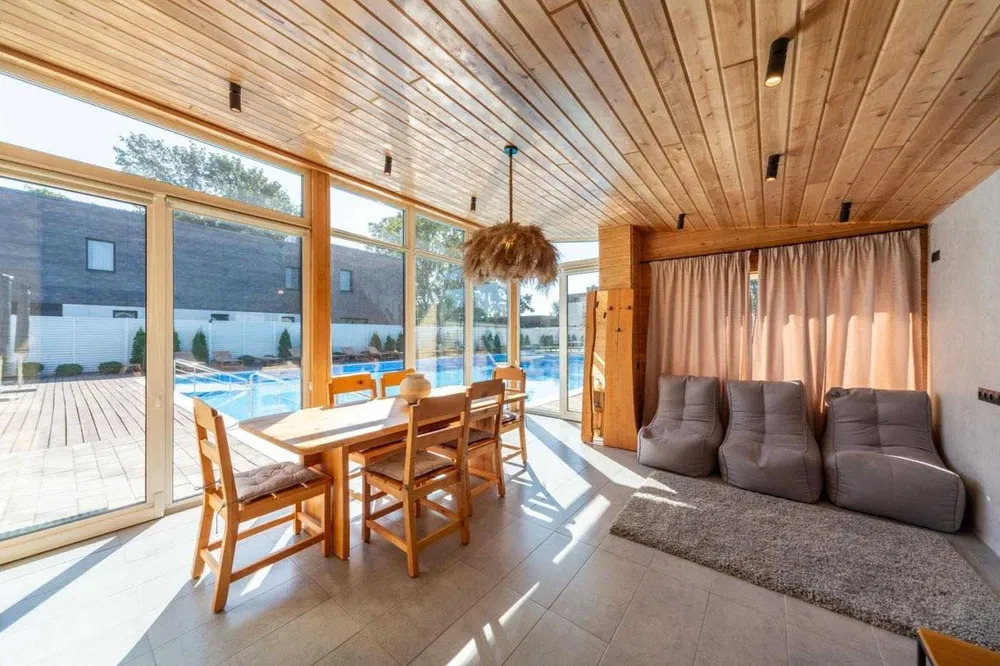 Аренда дома 300 м²