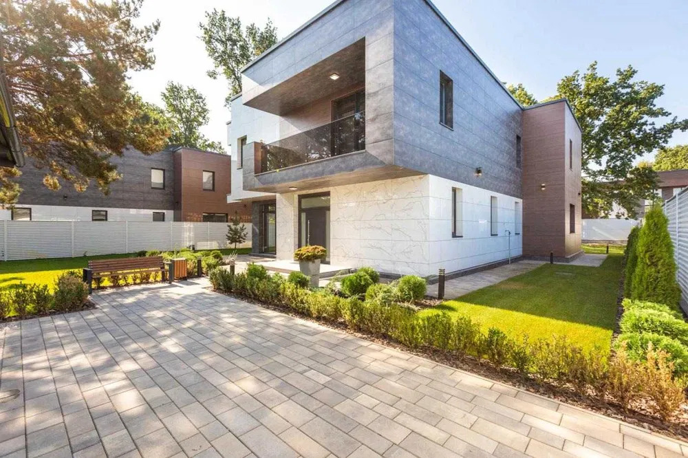 Аренда дома 300 м²