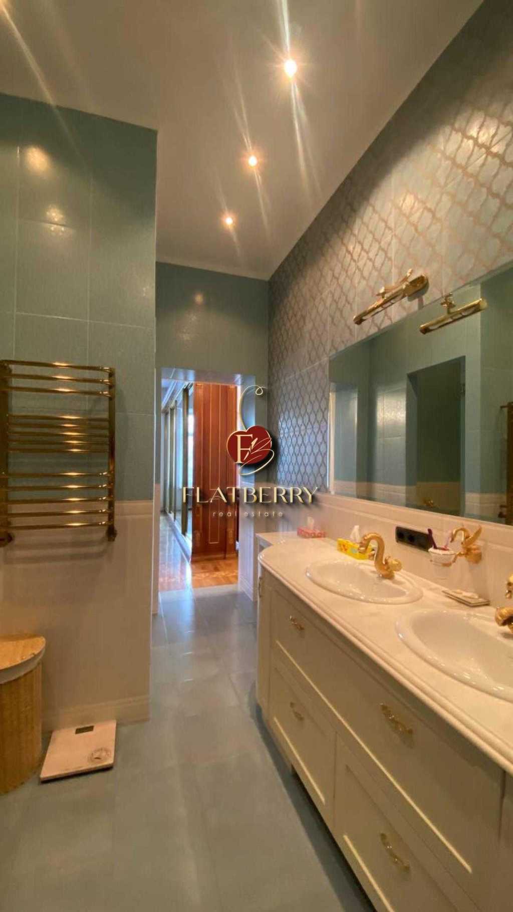 Продаж 4-кімнатної квартири 236 м², Володимирська вул., 20/1А