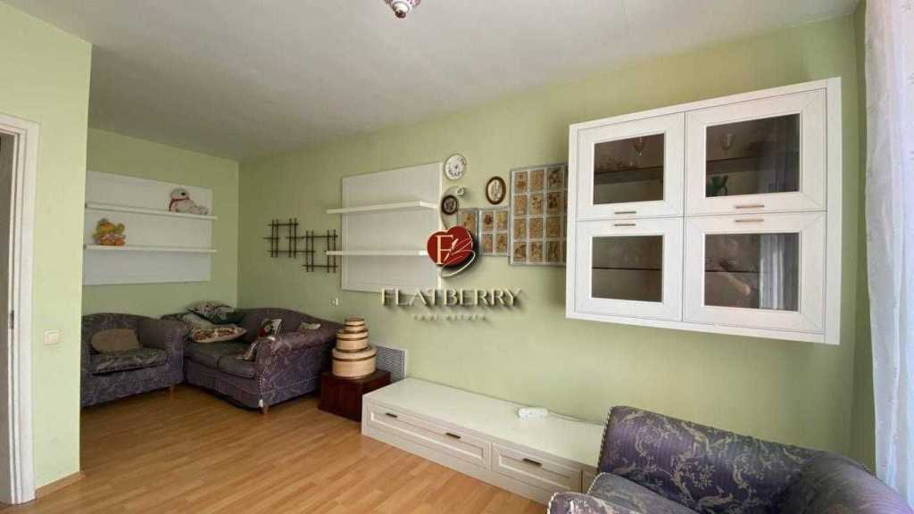 Продаж 5-кімнатної квартири 175 м², Дмитрівська вул., 45