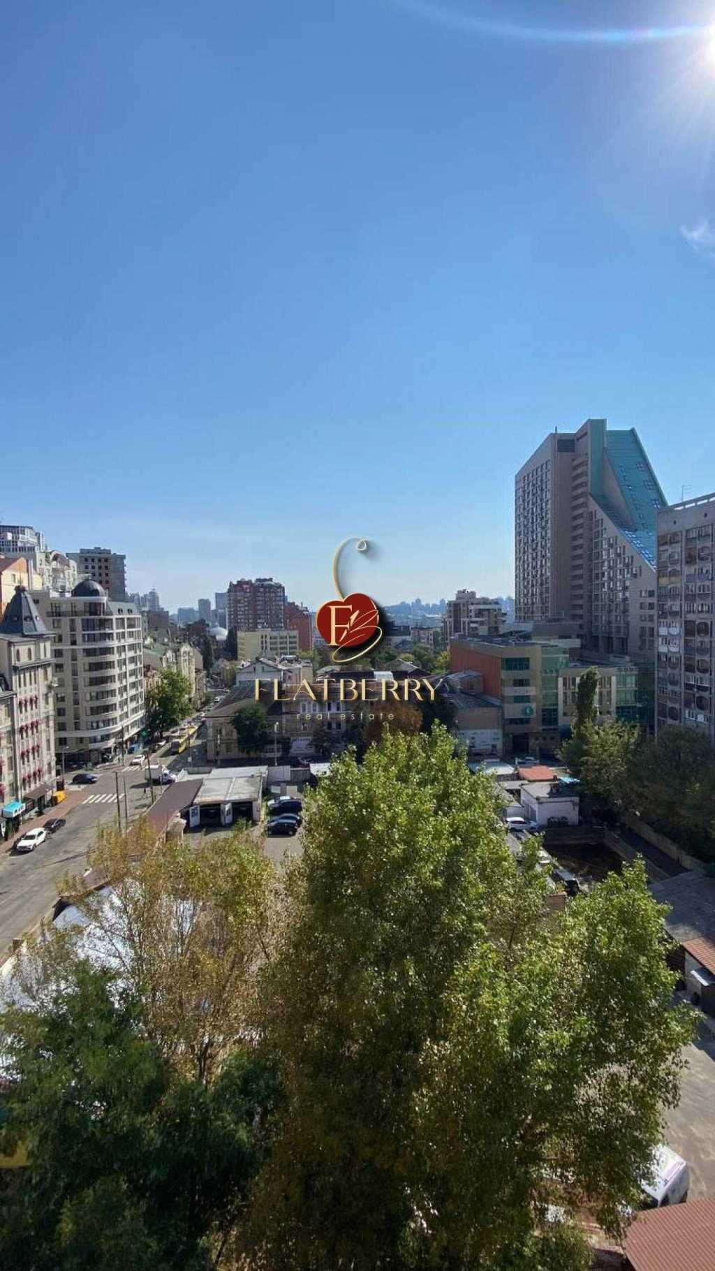 Продаж 5-кімнатної квартири 175 м², Дмитрівська вул., 45