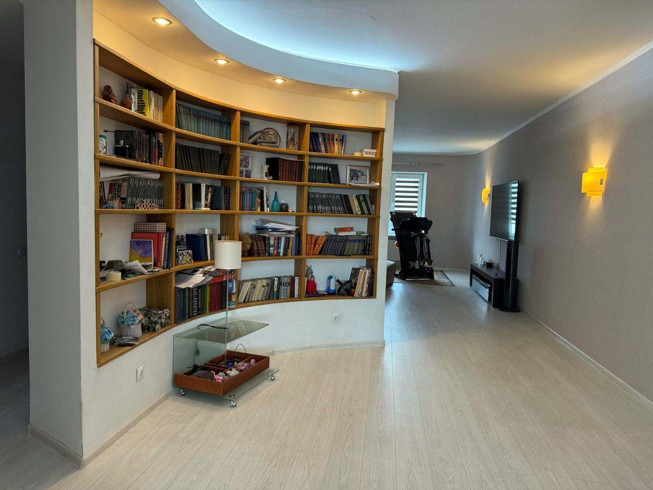 Продаж 3-кімнатної квартири 150 м², Академіка Чекмарьова вул.