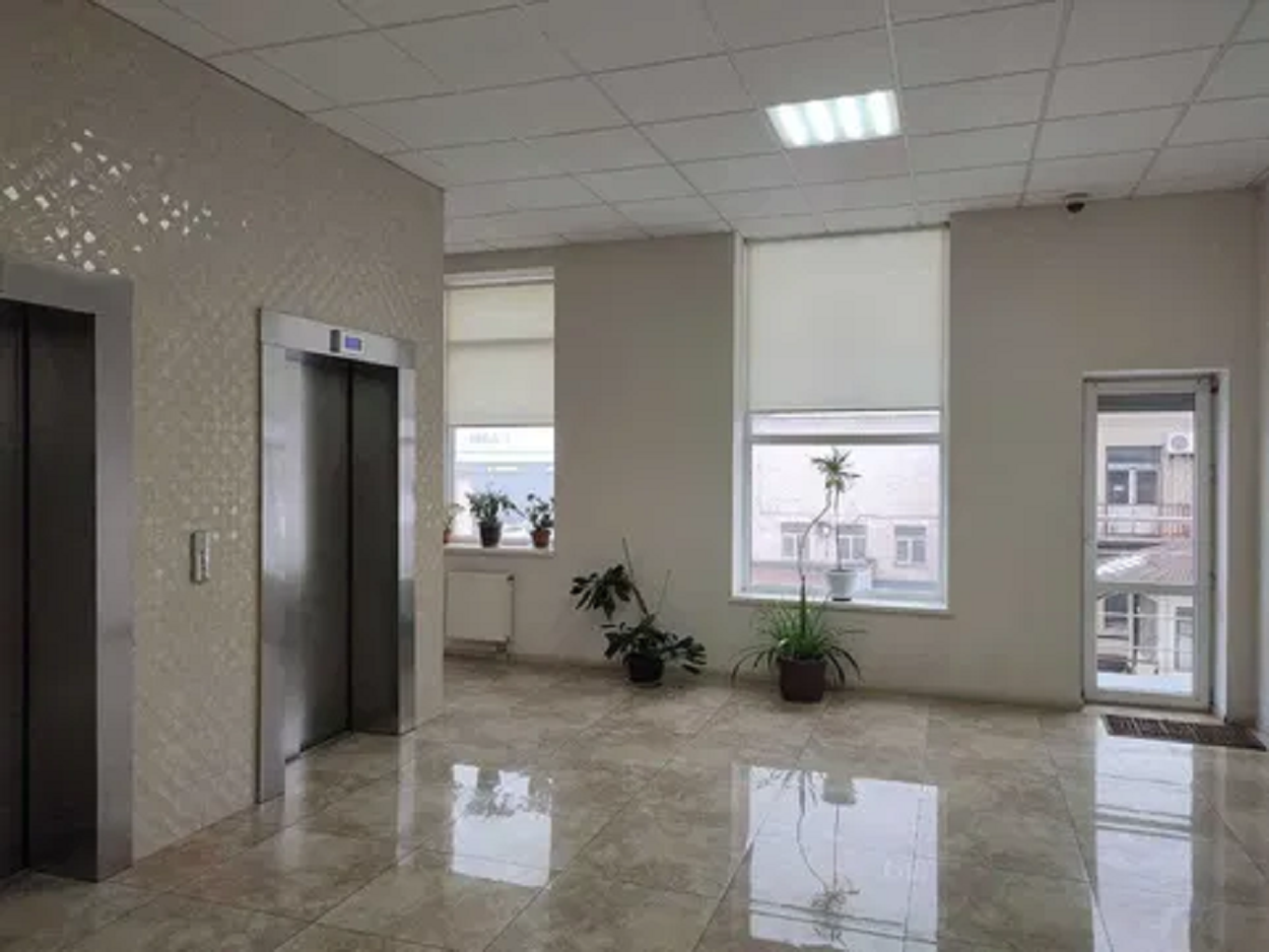 Аренда офиса 92 м², Новоконстантиновская ул., 2А