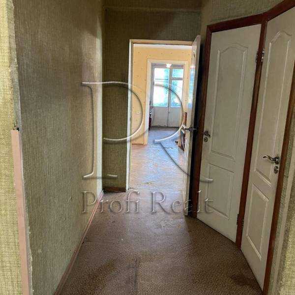 Продаж 3-кімнатної квартири 63 м², Леся Курбаса просп., 15