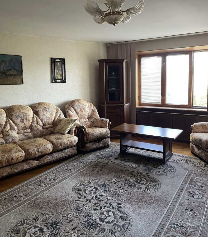 Аренда 3-комнатной квартиры 97 м², Сечевых Стрельцов ул., 59-65