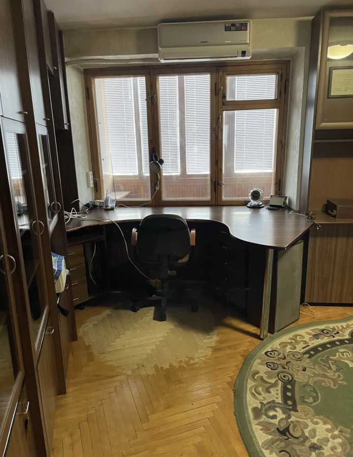 Аренда 3-комнатной квартиры 97 м², Сечевых Стрельцов ул., 59-65