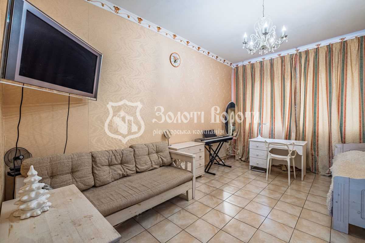 Продаж 4-кімнатної квартири 257 м², Харківське шосе, 19А