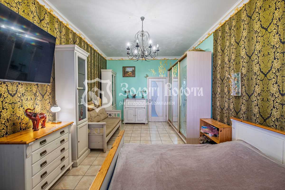 Продаж 4-кімнатної квартири 257 м², Харківське шосе, 19А