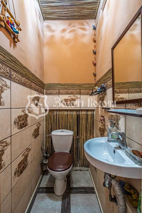 Продаж 4-кімнатної квартири 257 м², Харківське шосе, 19А