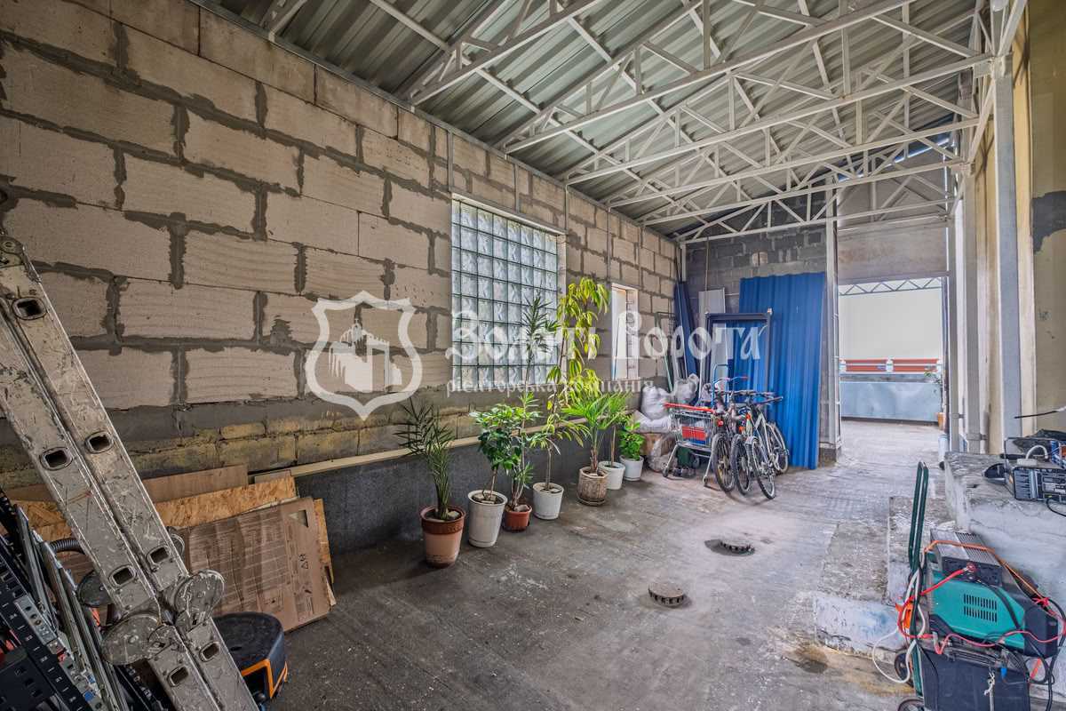 Продаж 4-кімнатної квартири 257 м², Харківське шосе, 19А