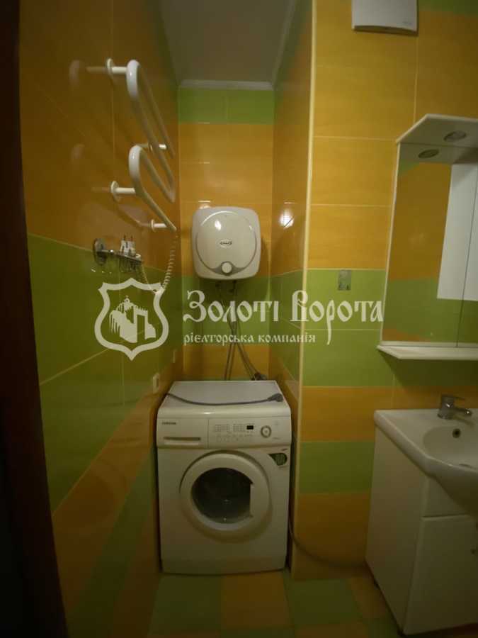 Продаж 1-кімнатної квартири 58 м², Миколи Ушакова вул., 1Б