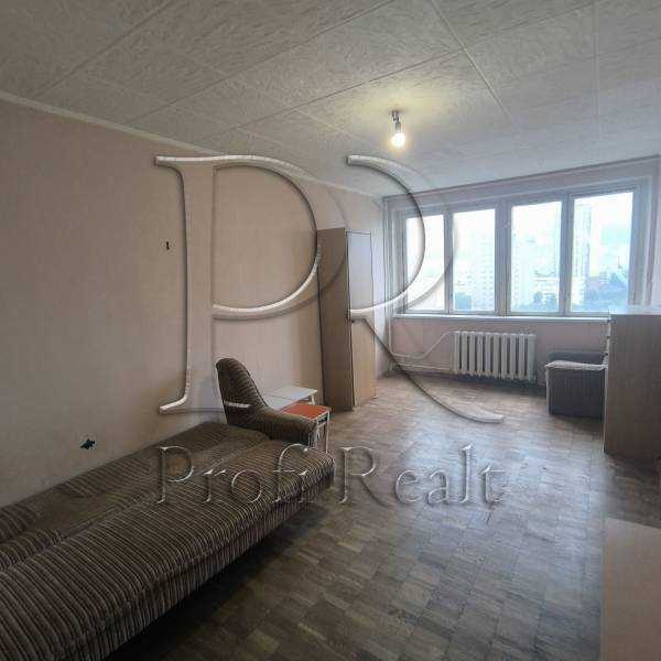 Продаж 1-кімнатної квартири 33 м², Солом'янська вул., 23