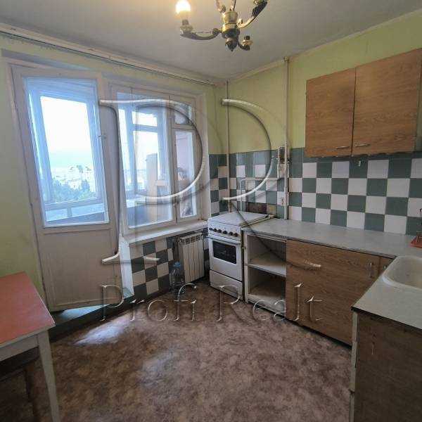 Продаж 1-кімнатної квартири 33 м², Солом'янська вул., 23
