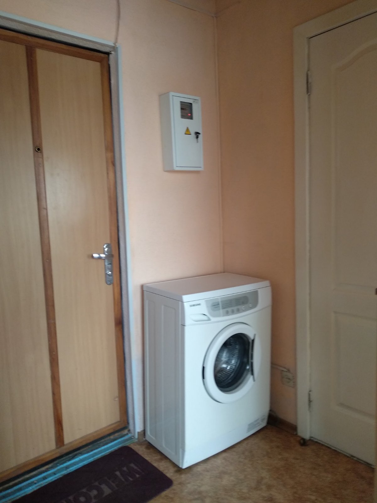 Оренда 1-кімнатної квартири 23 м², Богдана Хмельницького просп.