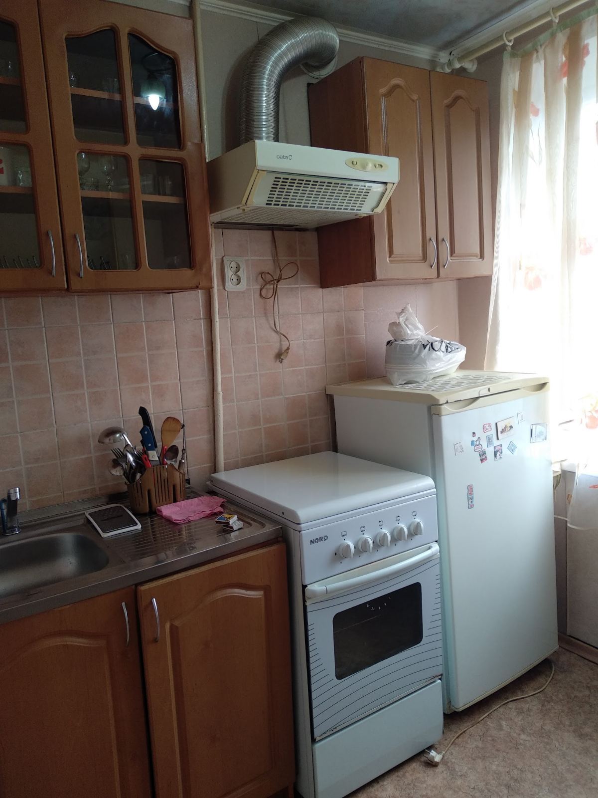 Оренда 1-кімнатної квартири 23 м², Богдана Хмельницького просп.