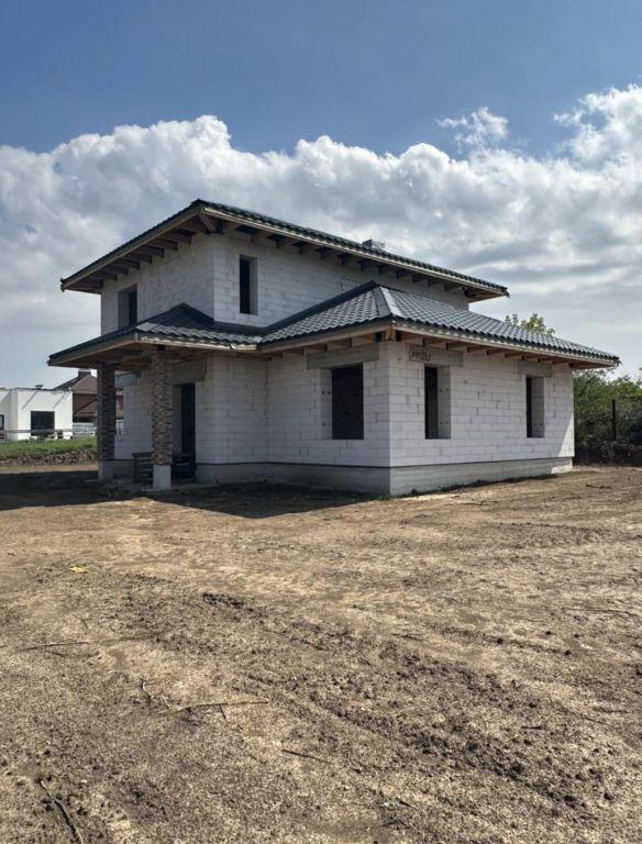 Продаж будинку 140 м²