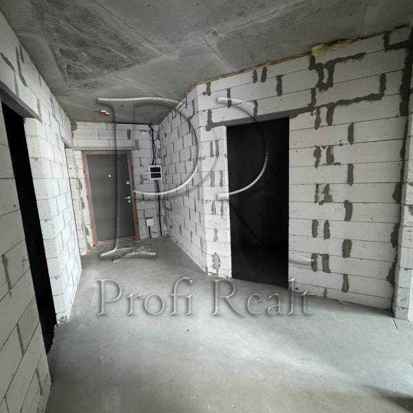 Продаж 2-кімнатної квартири 75 м², Причальна вул., 14
