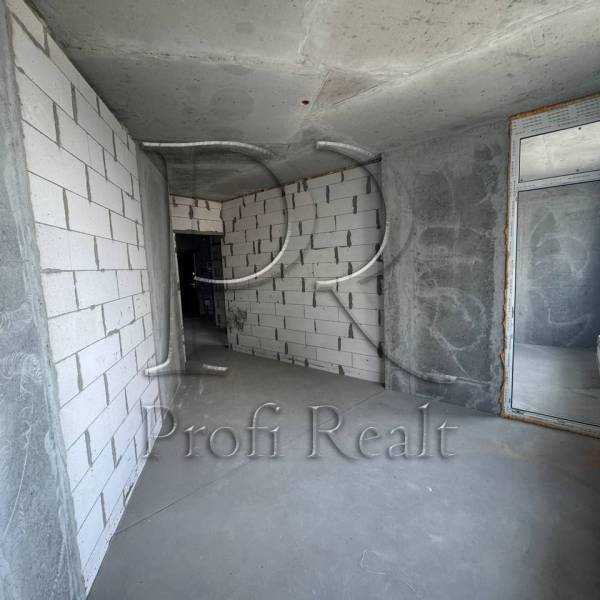 Продаж 2-кімнатної квартири 75 м², Причальна вул., 14