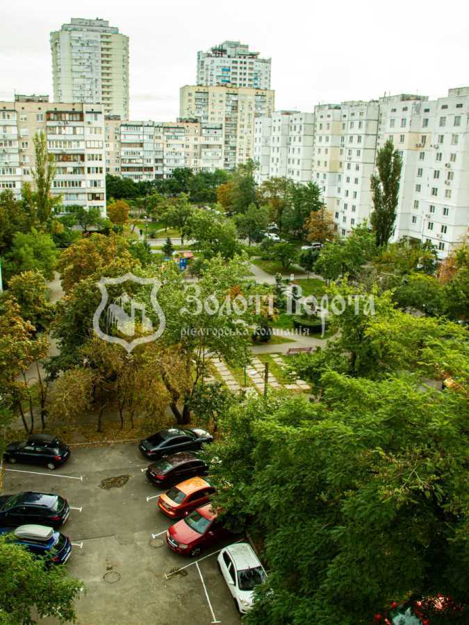 Продаж 1-кімнатної квартири 36.1 м², Героїв Дніпра вул., 40Б