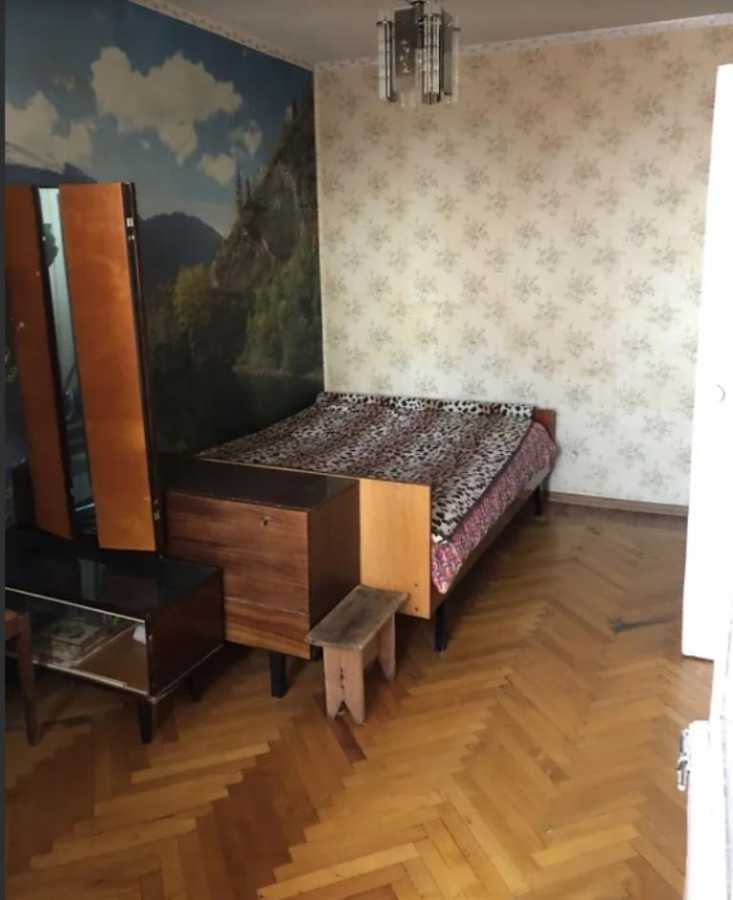 Продаж 3-кімнатної квартири 55.8 м², Жмеринська вул., 16