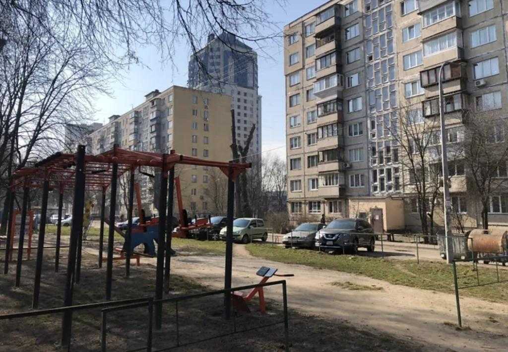 Продаж 3-кімнатної квартири 55.8 м², Жмеринська вул., 16