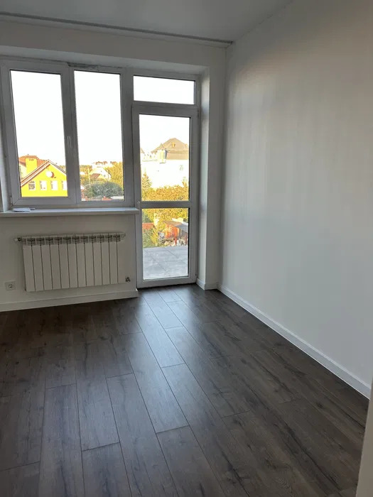 Аренда коттеджа 350 м², Евгения Харченко ул.