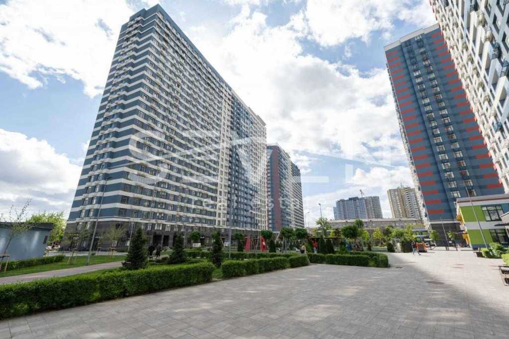 Продажа 2-комнатной квартиры 73 м², Евгения Сверстюка ул., 6Д