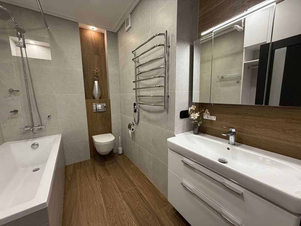 Продаж 3-кімнатної квартири 90 м², Солом'янська вул., 20в