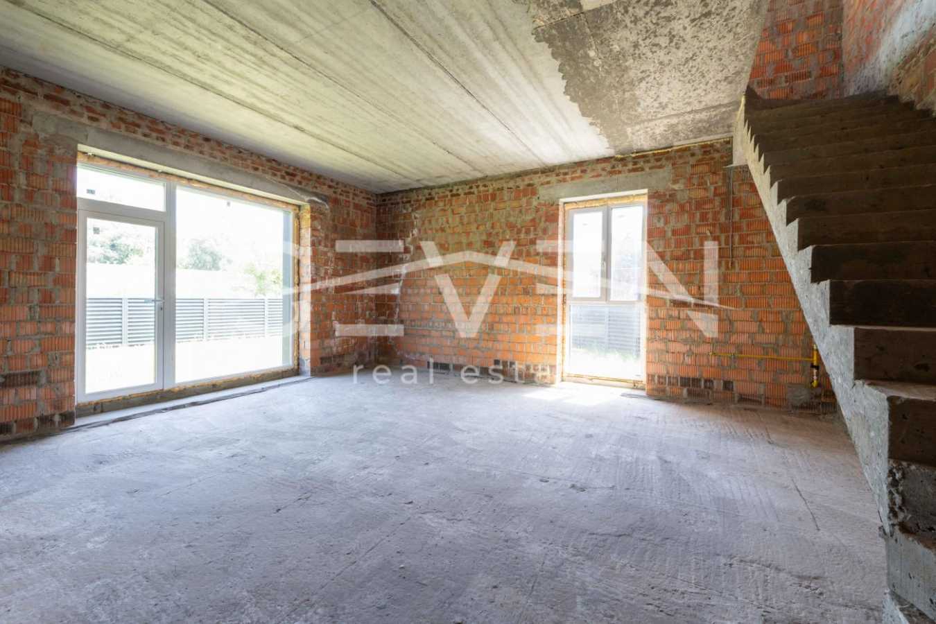 Продажа коттеджа 168 м², Олега Кошевого ул., Рябова, 2