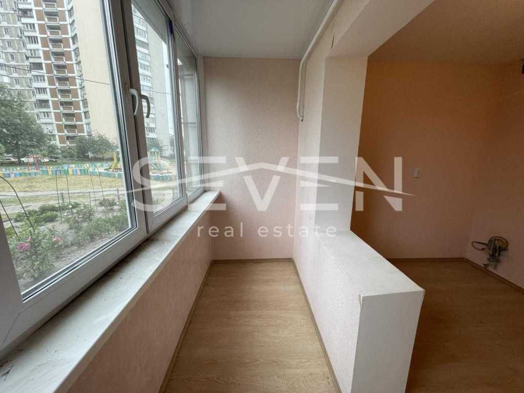 Продаж 1-кімнатної квартири 39 м², Ревуцького вул., 34А