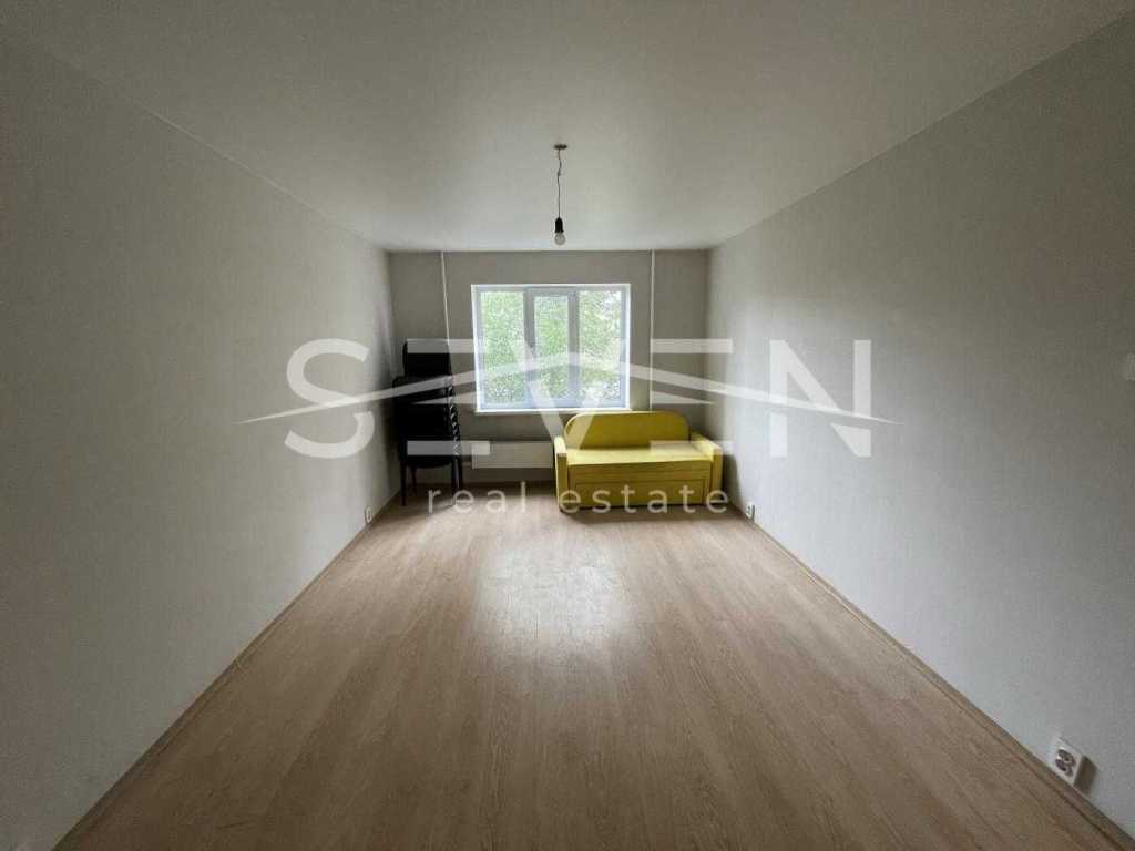 Продаж 1-кімнатної квартири 39 м², Ревуцького вул., 34А
