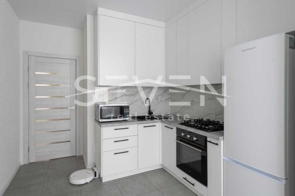 Продаж 3-кімнатної квартири 74 м², ЖК Софія Клубний, Будинок 42  (Клубна, 12)