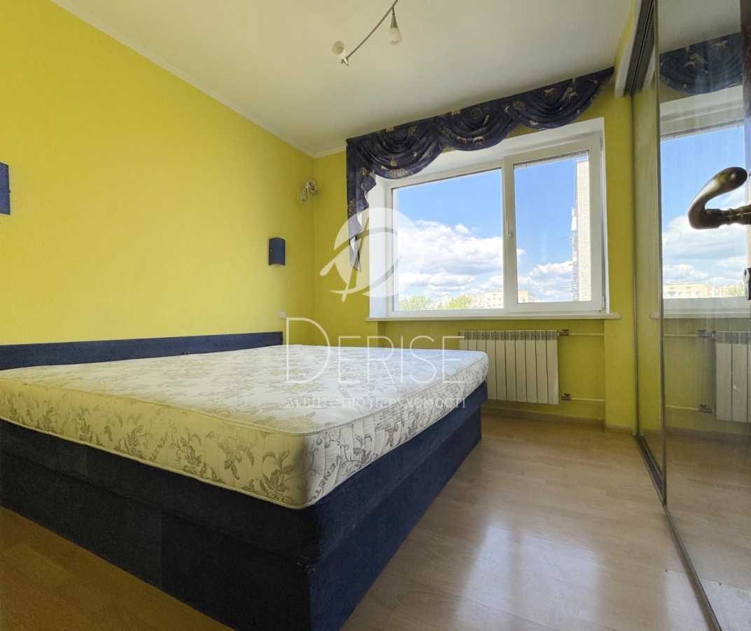 Продажа 3-комнатной квартиры 67 м², Новопироговская ул., 31