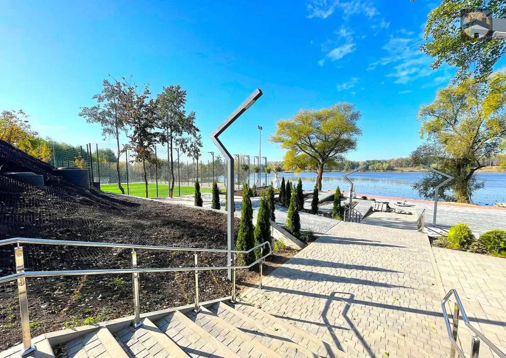 Продажа 2-комнатной квартиры 68 м², Кушнарева ул., 1